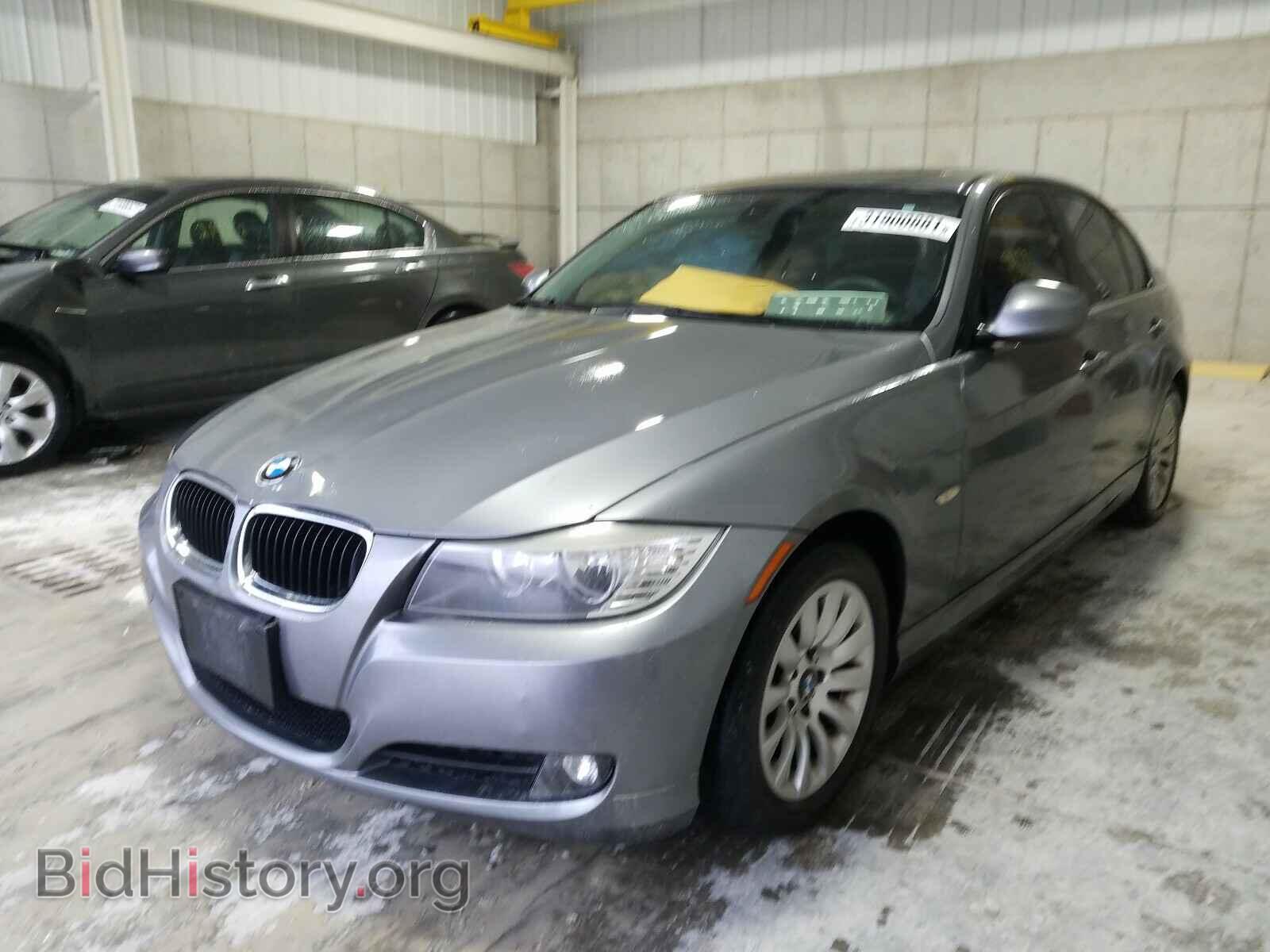 2009 BMW 3 SERIES - VIN: WBAPH73549E128116 - Фото 2