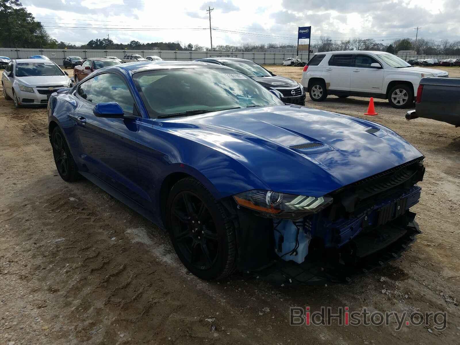 Photo 1FA6P8TH7J5130826 - FORD MUSTANG 2018