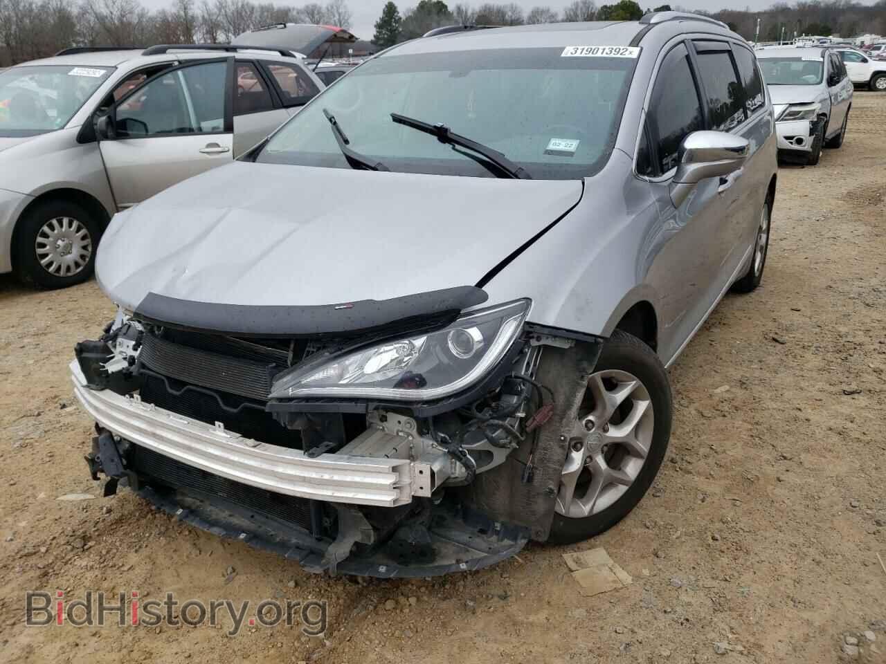 2018 CHRYSLER PACIFICA - VIN: 2C4RC1GG1JR272331 - Photo 2
