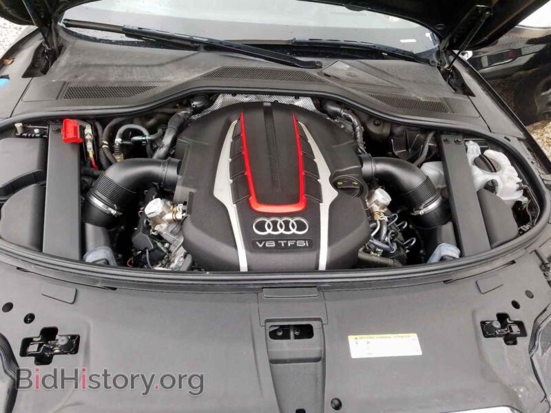 2016 Audi S8 (VIN WAUJSAFD2GN004110) — photo 7 of 10
