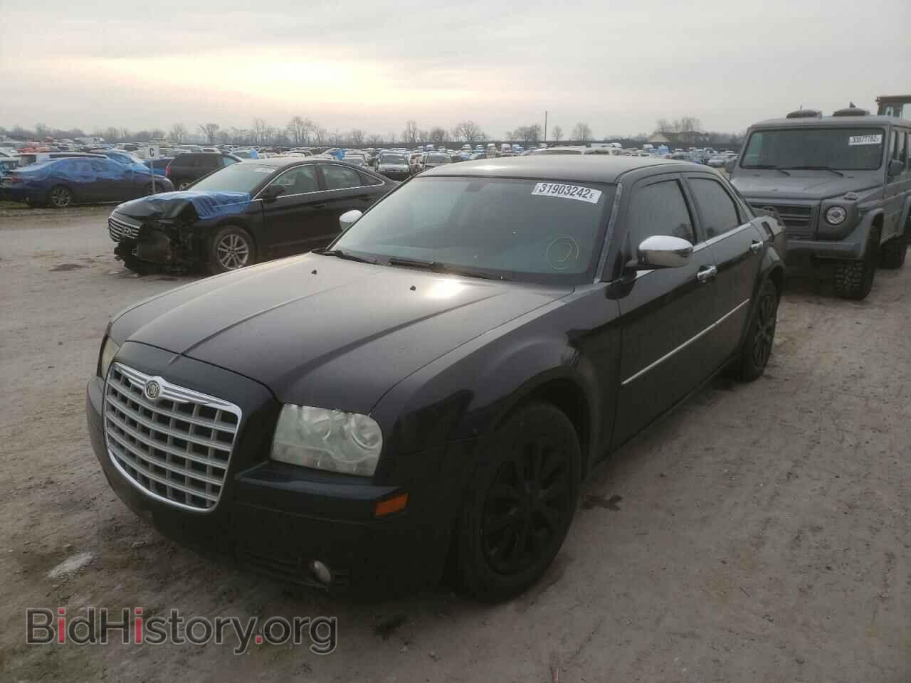 2008 CHRYSLER 300 - VIN: 2C3KA43R78H102382 - Фото 2