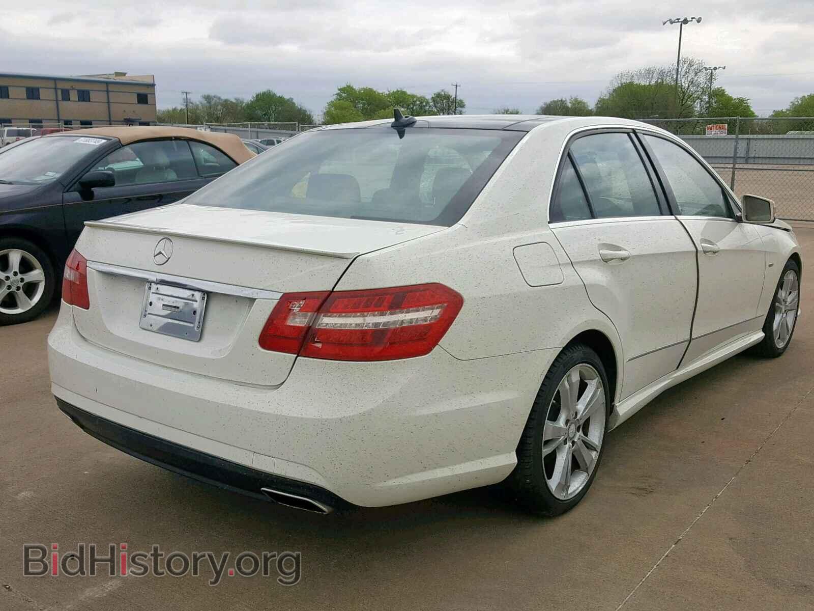 2012 MERCEDES-BENZ E 350 - VIN: WDDHF5KB0CA570887 - Фото 4