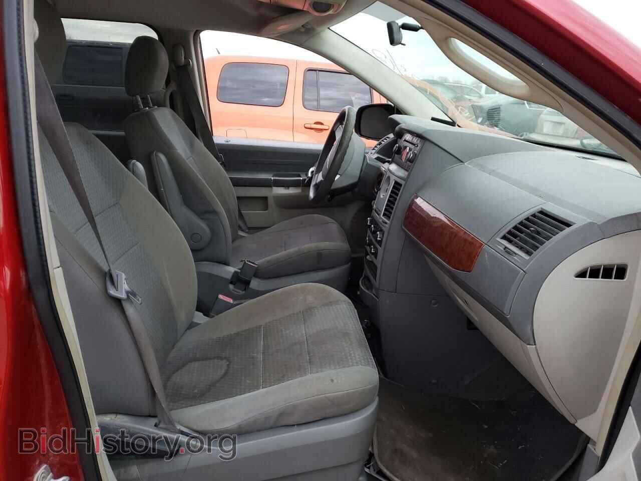 2009 CHRYSLER MINIVAN - VIN: 2A8HR44EX9R527058 - Фото 5