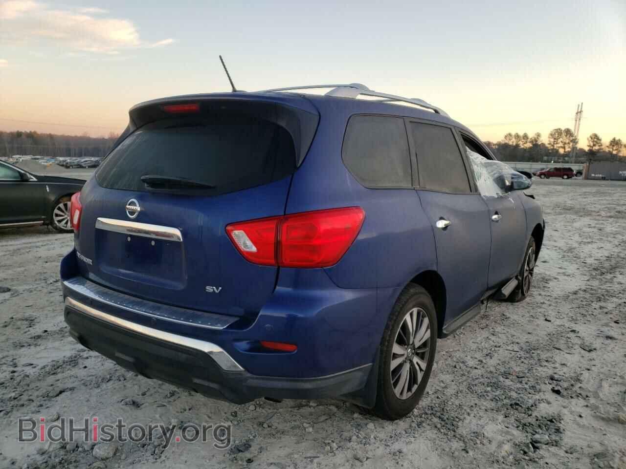 2017 NISSAN PATHFINDER - VIN: 5N1DR2MN0HC604632 - Фото 4