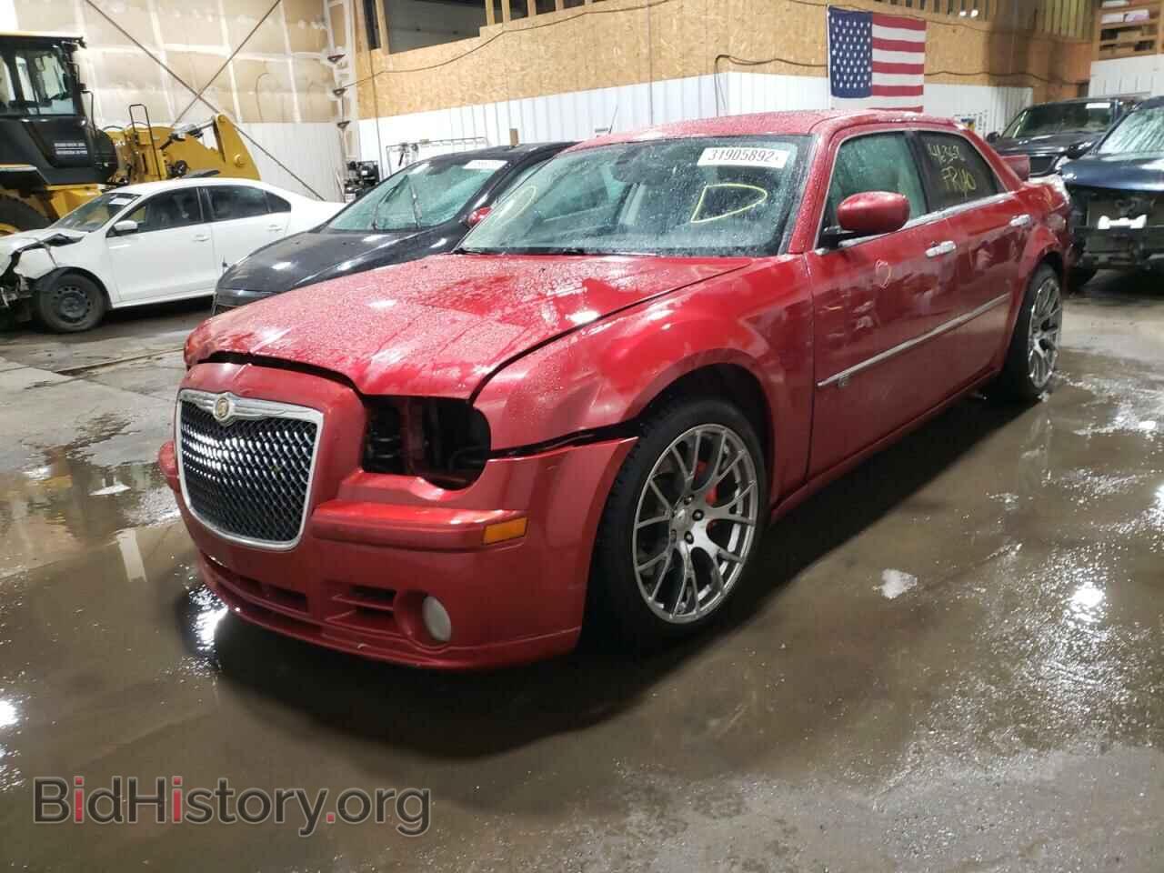 2010 CHRYSLER 300 - VIN: 2C3CA7CW5AH140307 - Фото 2