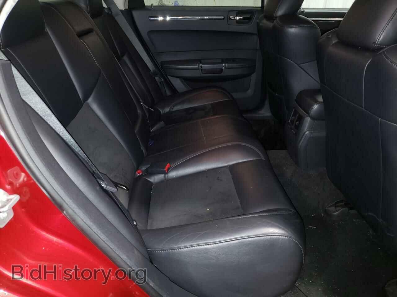 2010 CHRYSLER 300 - VIN: 2C3CA7CW5AH140307 - Фото 6