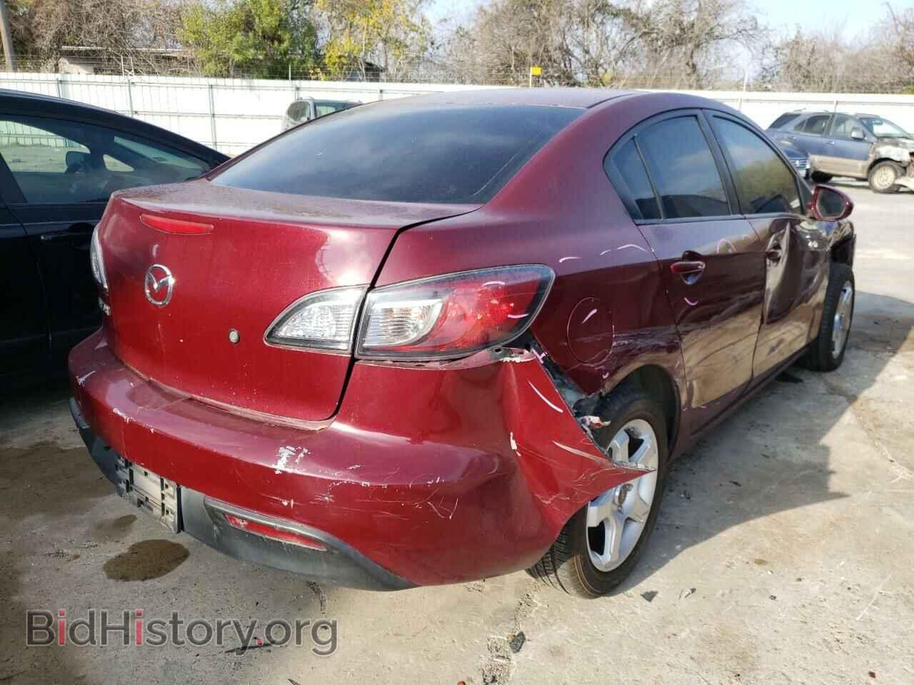 2011 MAZDA 3 - VIN: JM1BL1UF5B1394578 - Фото 4