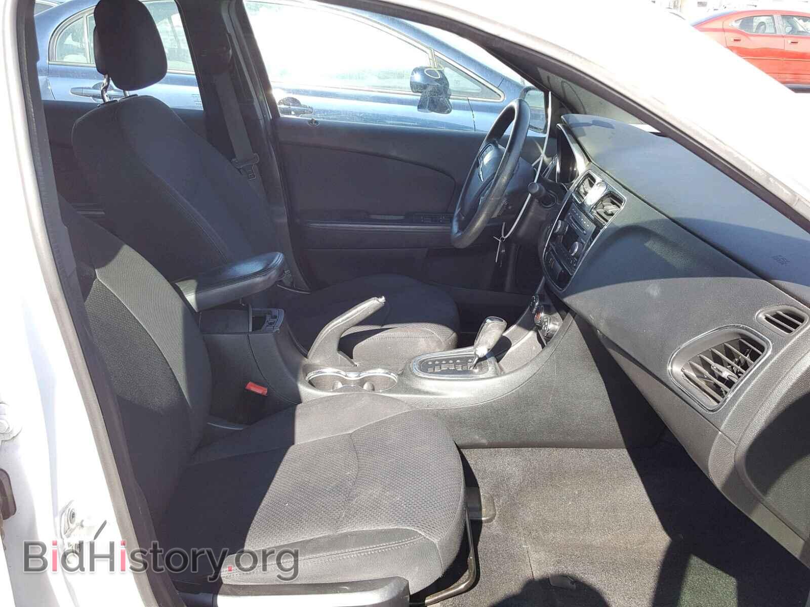 2012 CHRYSLER 200 - VIN: 1C3CCBAB1CN273265 - Photo 5
