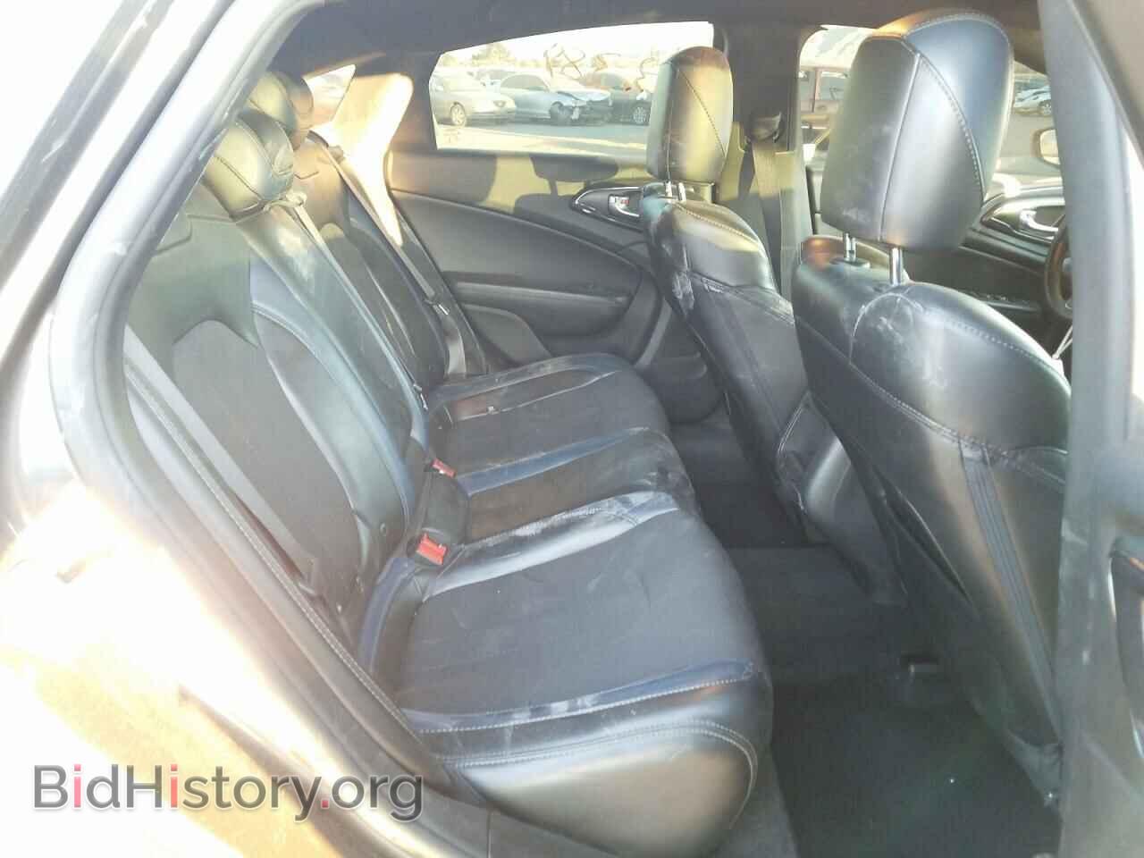 2016 CHRYSLER 200 - VIN: 1C3CCCBB8GN161895 - Фото 6