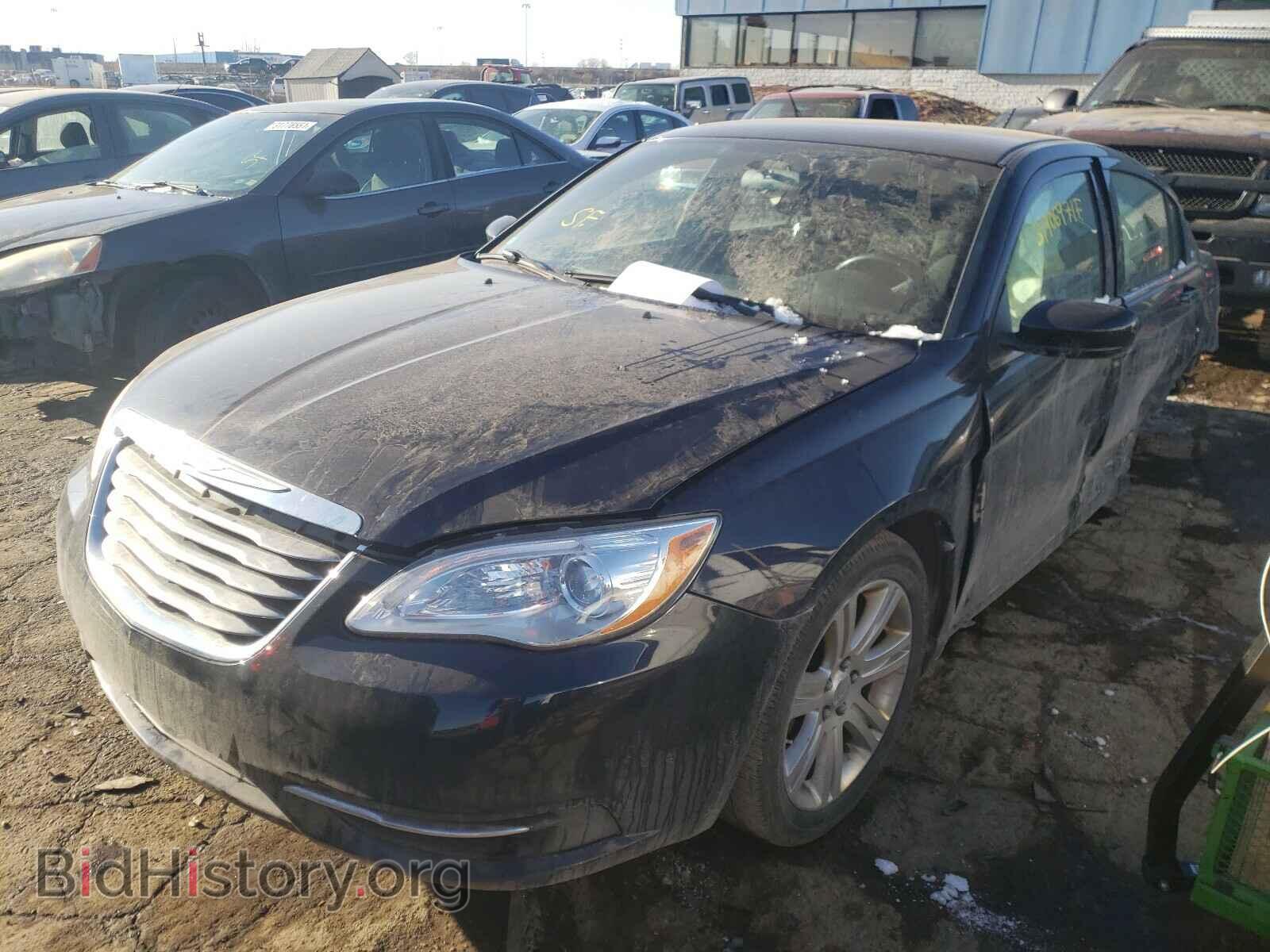 2012 CHRYSLER 200 - VIN: 1C3CCBBB9CN109213 - Фото 2
