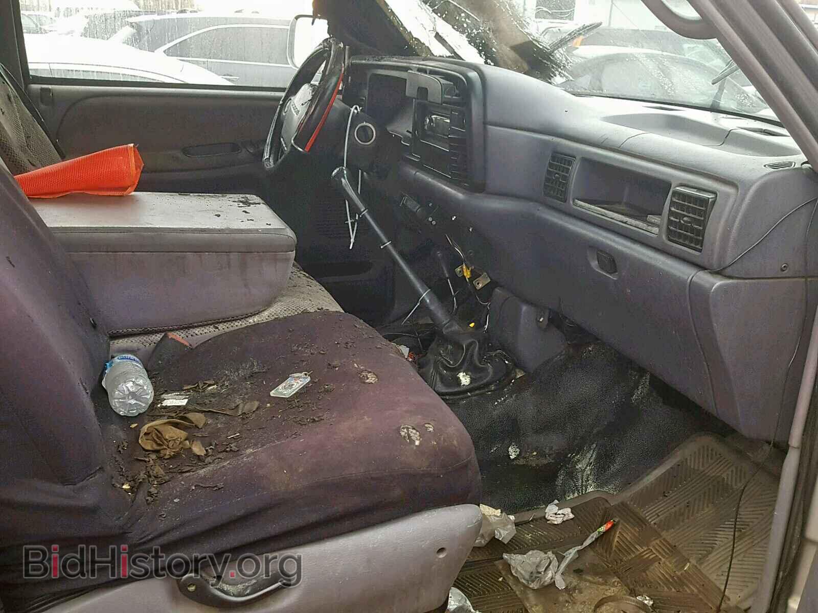 1997 DODGE RAM 3500 - VIN: 3B7MF33D6VM592590 - Фото 5