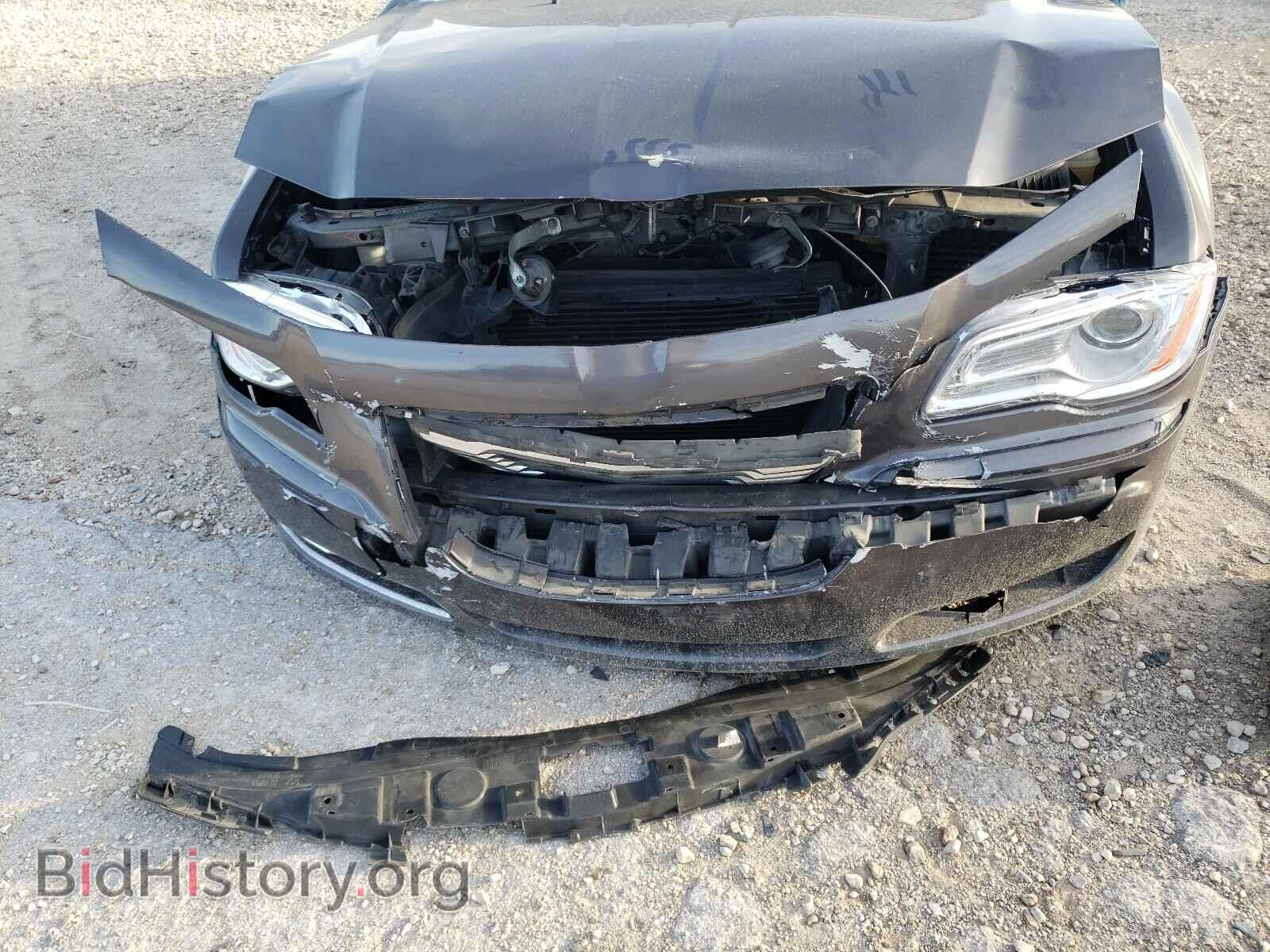 2014 CHRYSLER 300 - VIN: 2C3CCAAG4EH244442 - Фото 9