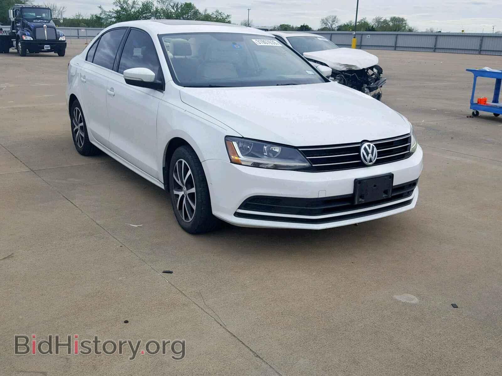 Фотография 3VWDB7AJ8HM301665 - VOLKSWAGEN JETTA 2017