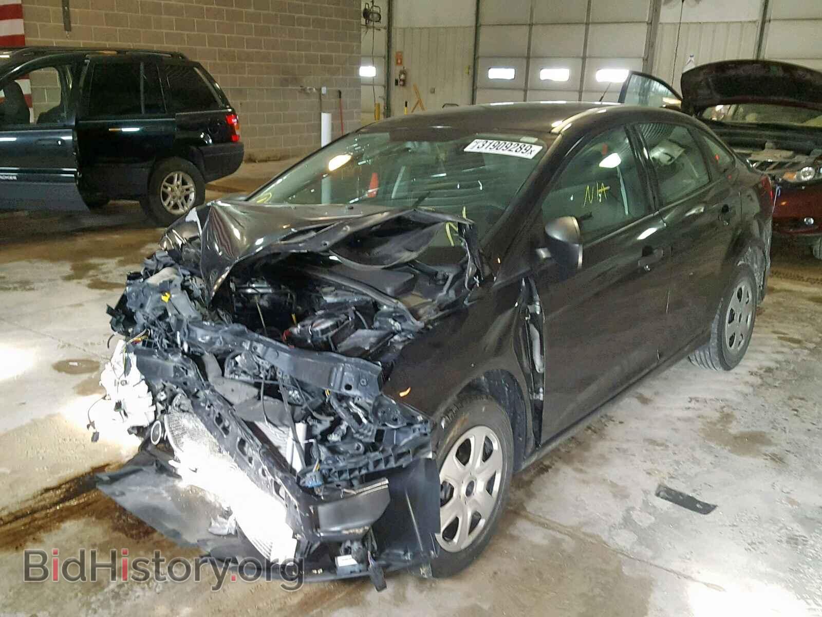 2013 FORD FOCUS - VIN: 1FADP3E22DL276859 - Фото 2