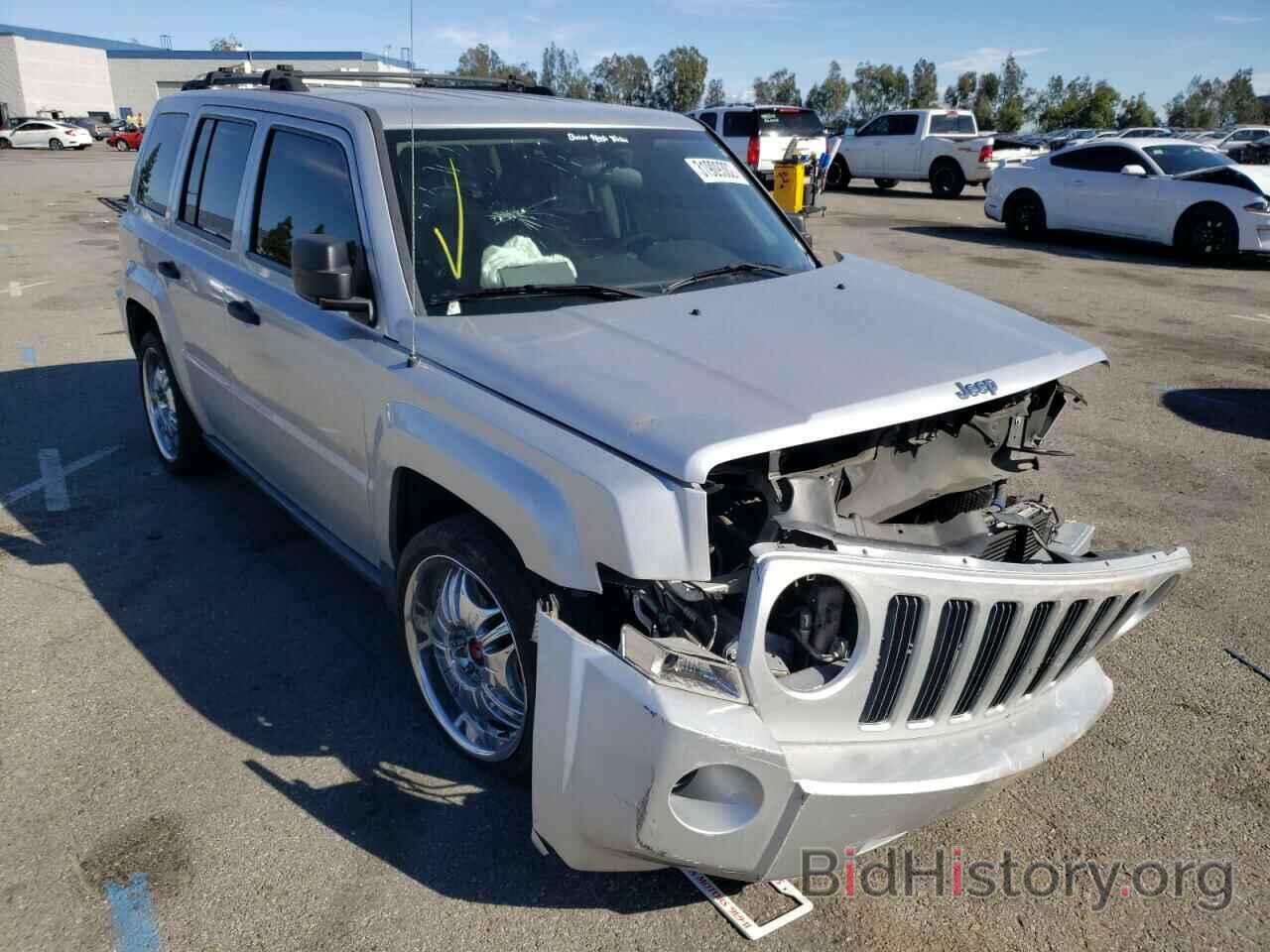 Photo 1J4FT28A19D178283 - JEEP PATRIOT 2009