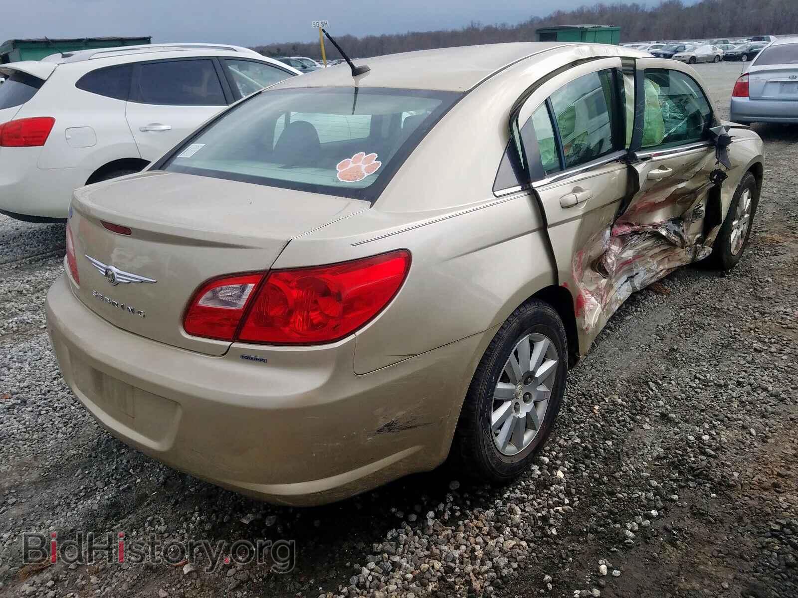 2010 CHRYSLER SEBRING - VIN: 1C3CC4FB2AN223931 - Фото 4