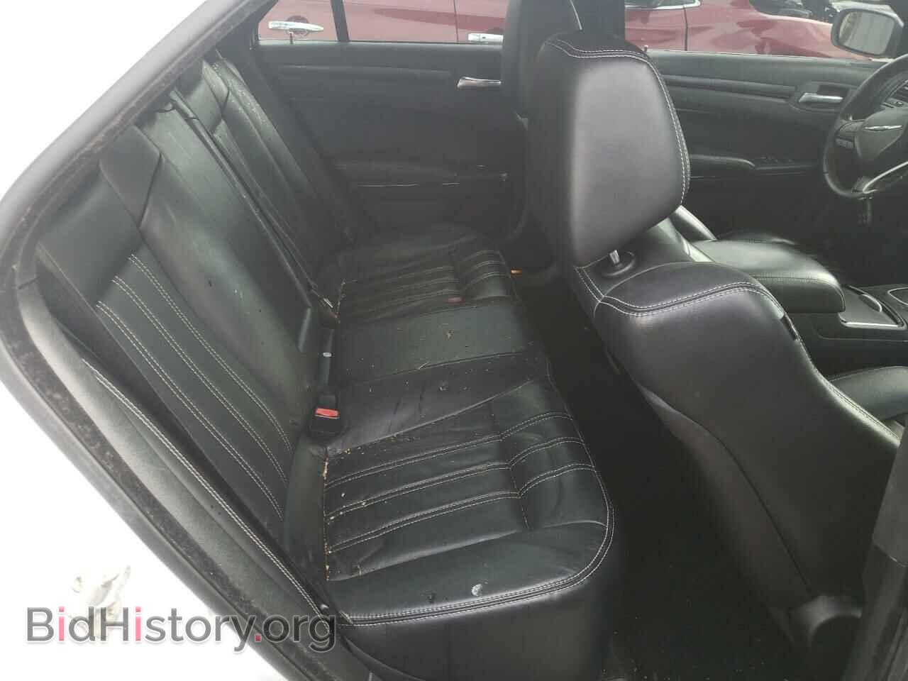 2015 CHRYSLER 300 - VIN: 2C3CCABT5FH818432 - Фото 6