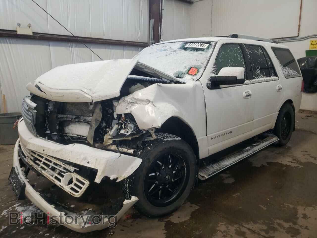 2009 LINCOLN NAVIGATOR - VIN: 5LMFU28509EJ01607 - Фото 2