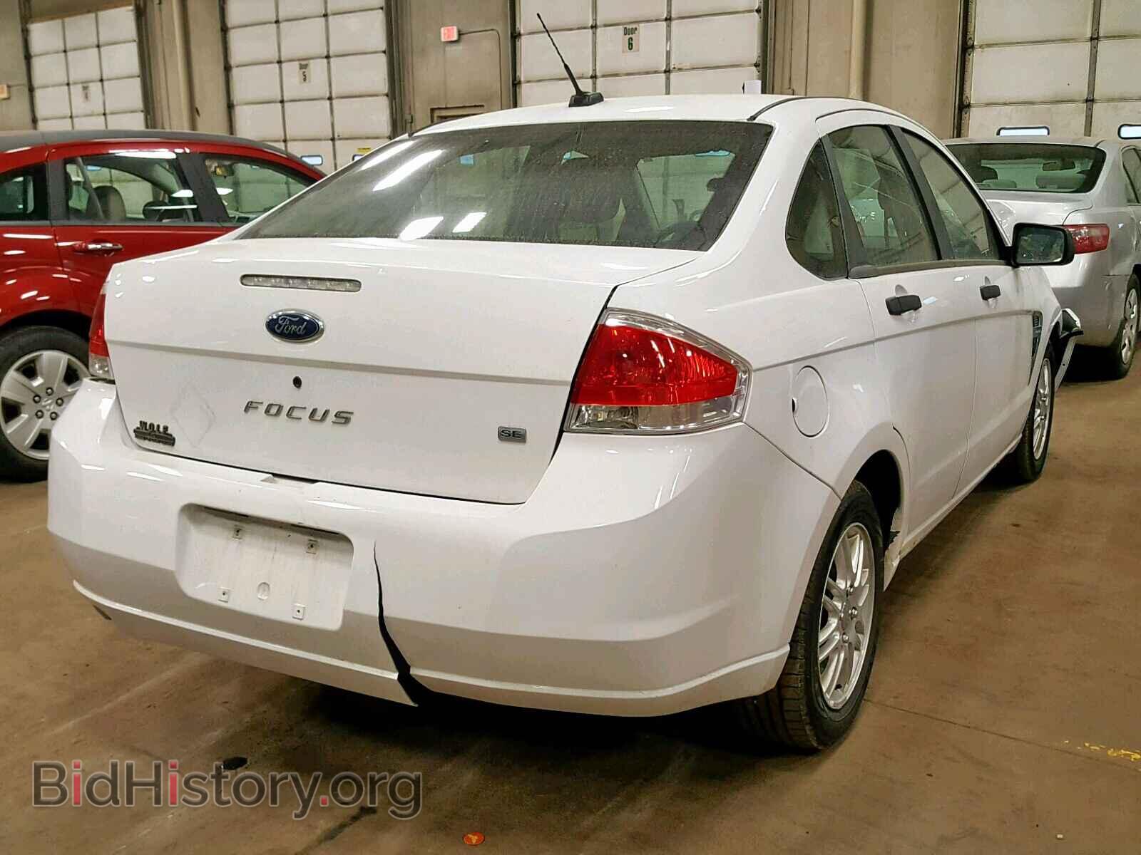 2008 FORD FOCUS SE - VIN: 1FAHP35N48W273302 - Фото 4
