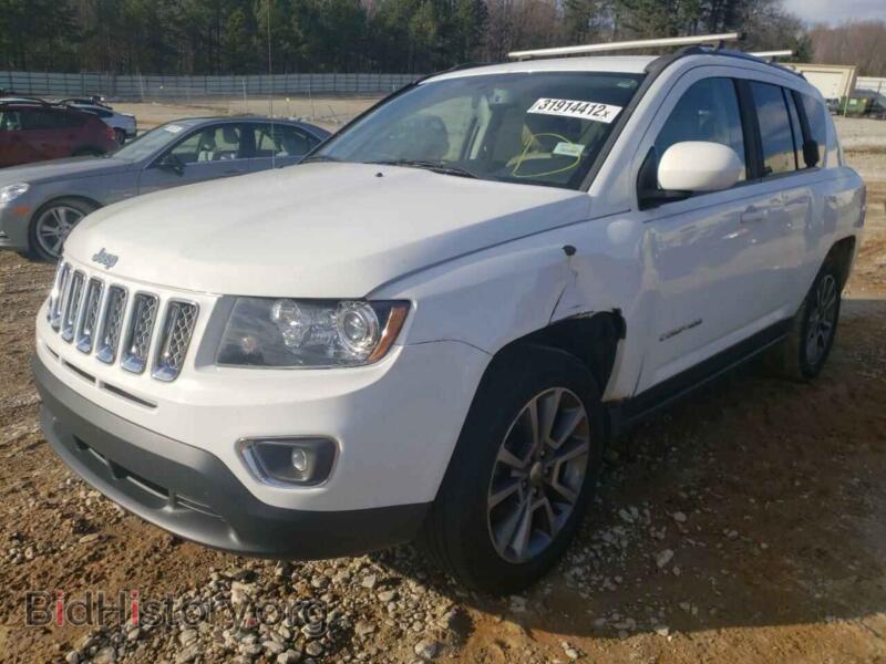 2014 Jeep COMPASS (VIN 1C4NJDCB9ED635290) — photo 2 of 10