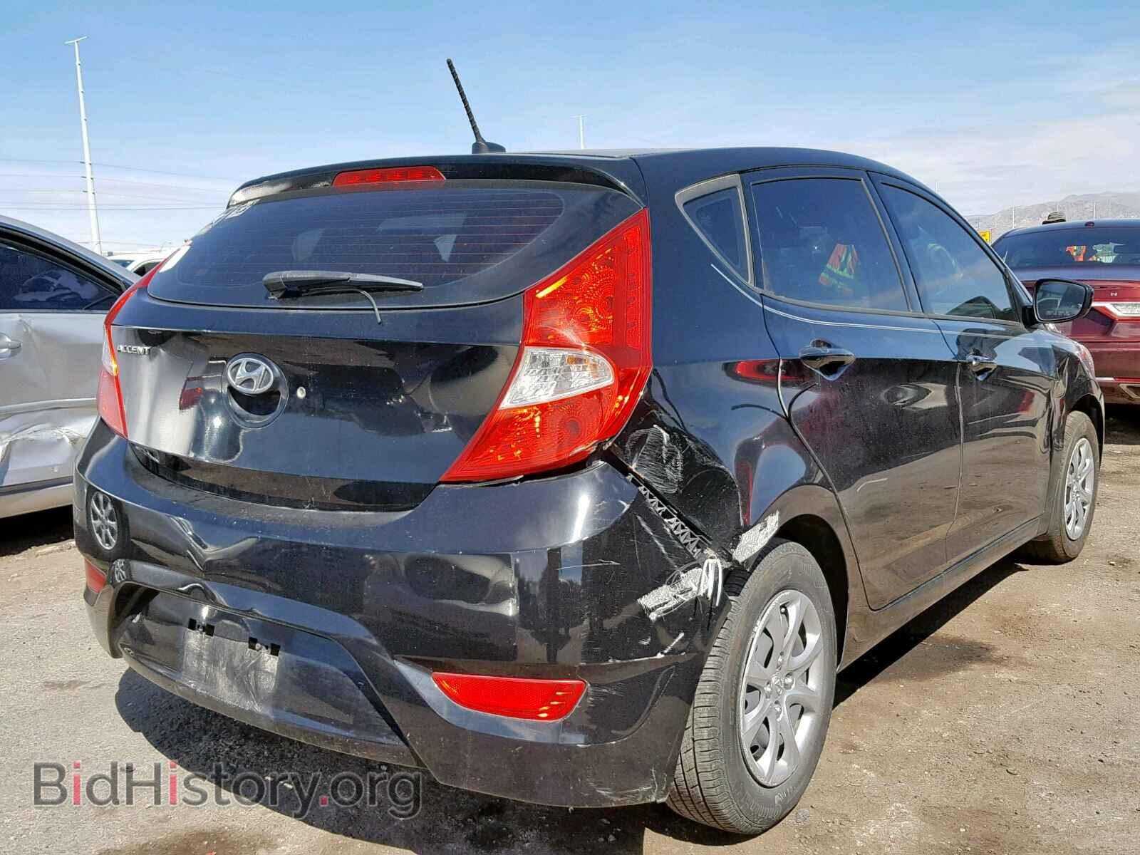 2013 HYUNDAI ACCENT - VIN: KMHCT5AE3DU083834 - Фото 4
