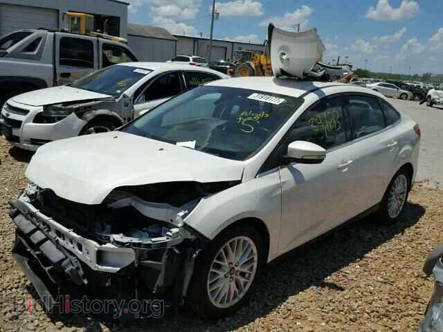 2012 FORD FOCUS - VIN: 1FAHP3H20CL301351 - Photo 2