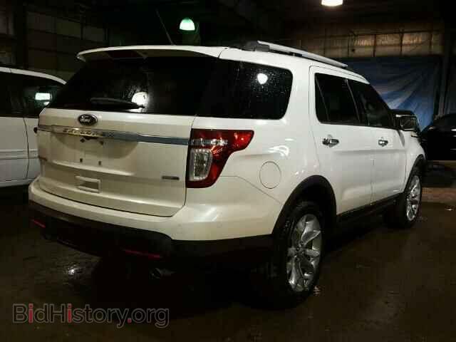 2013 Ford EXPLORER (VIN 1FM5K8F89DGA74814) — фото 4 из 10