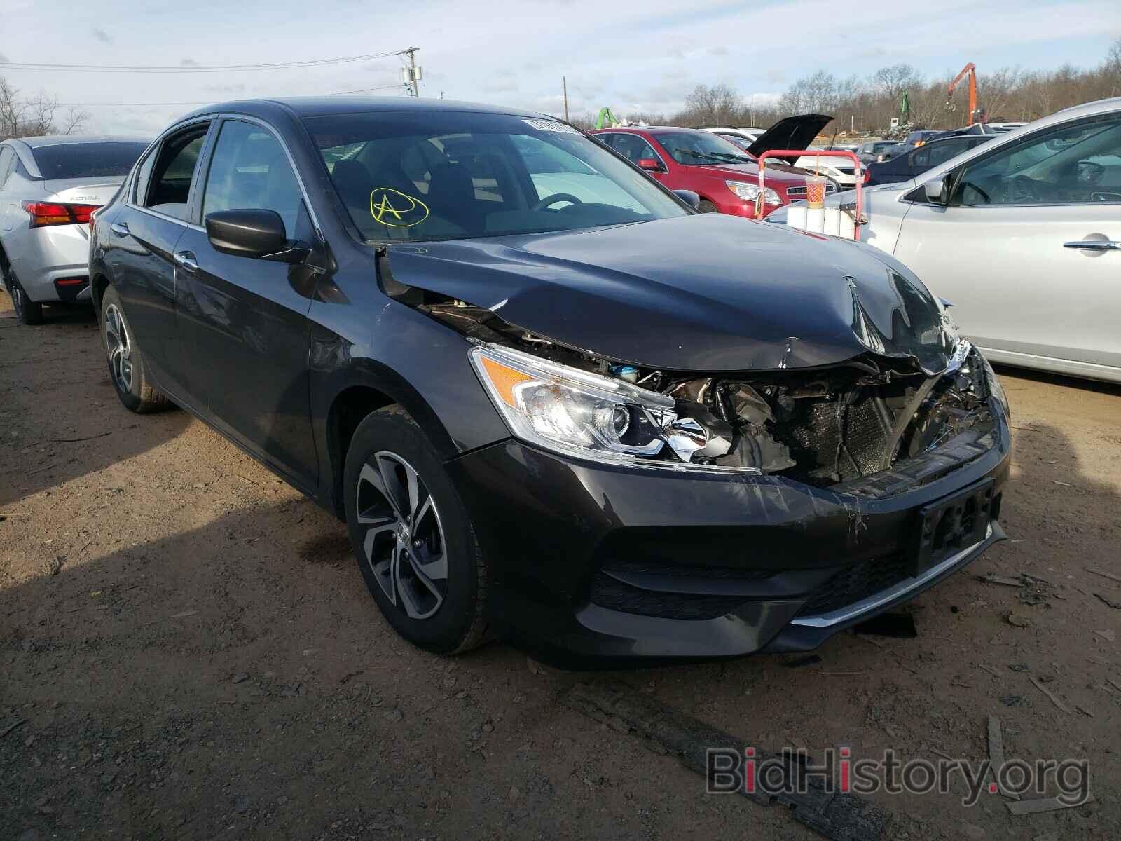 Photo 1HGCR2F32HA016949 - HONDA ACCORD 2017