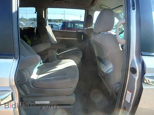 2007 HYUNDAI ENTOURAGE - VIN: KNDMC233576020424 - Фото 6