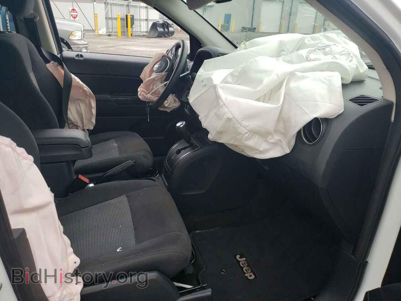 2016 JEEP COMPASS - VIN: 1C4NJDBB2GD506263 - Photo 5