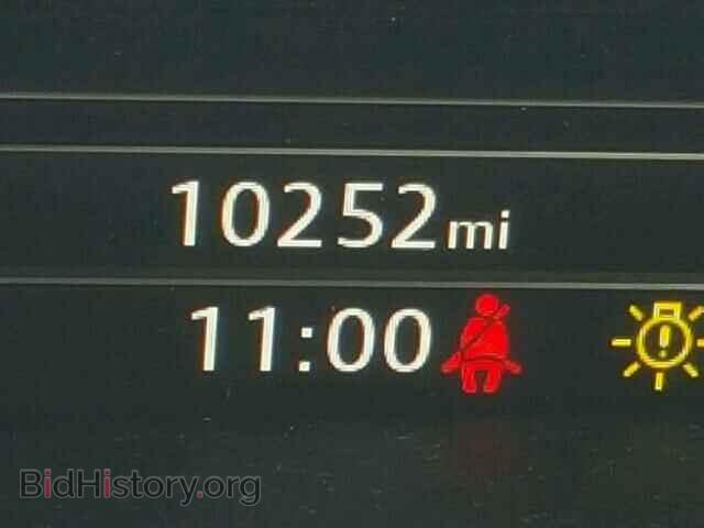 2017 AUDI Q7 - VIN: WA1LAAF78HD033038 - Фото 8