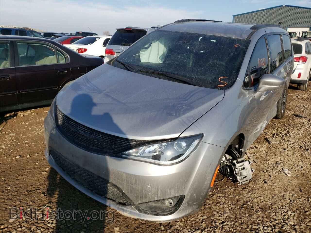 2020 CHRYSLER PACIFICA - VIN: 2C4RC3BG8LR263681 - Photo 2
