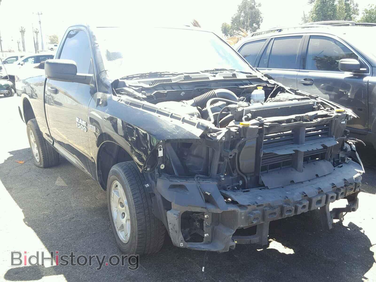 Photo 3C6JR6AT6EG305101 - RAM 1500 ST 2014