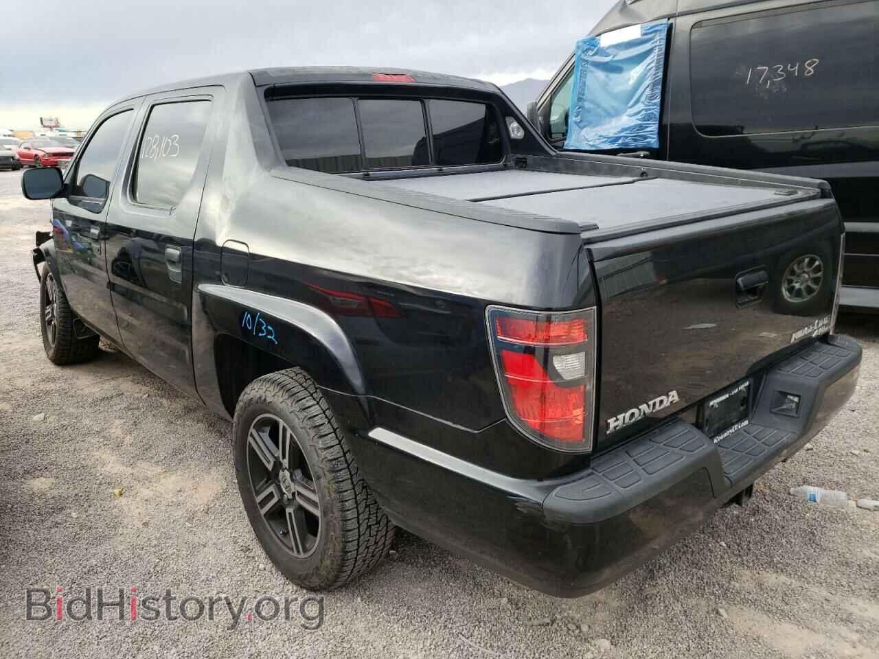 2013 HONDA RIDGELINE - VIN: 5FPYK1F72DB014360 - Фото 3