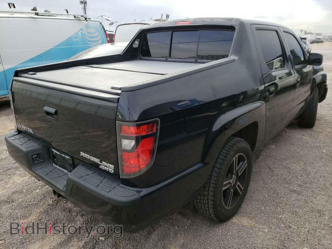 2013 HONDA RIDGELINE - VIN: 5FPYK1F72DB014360 - Фото 4