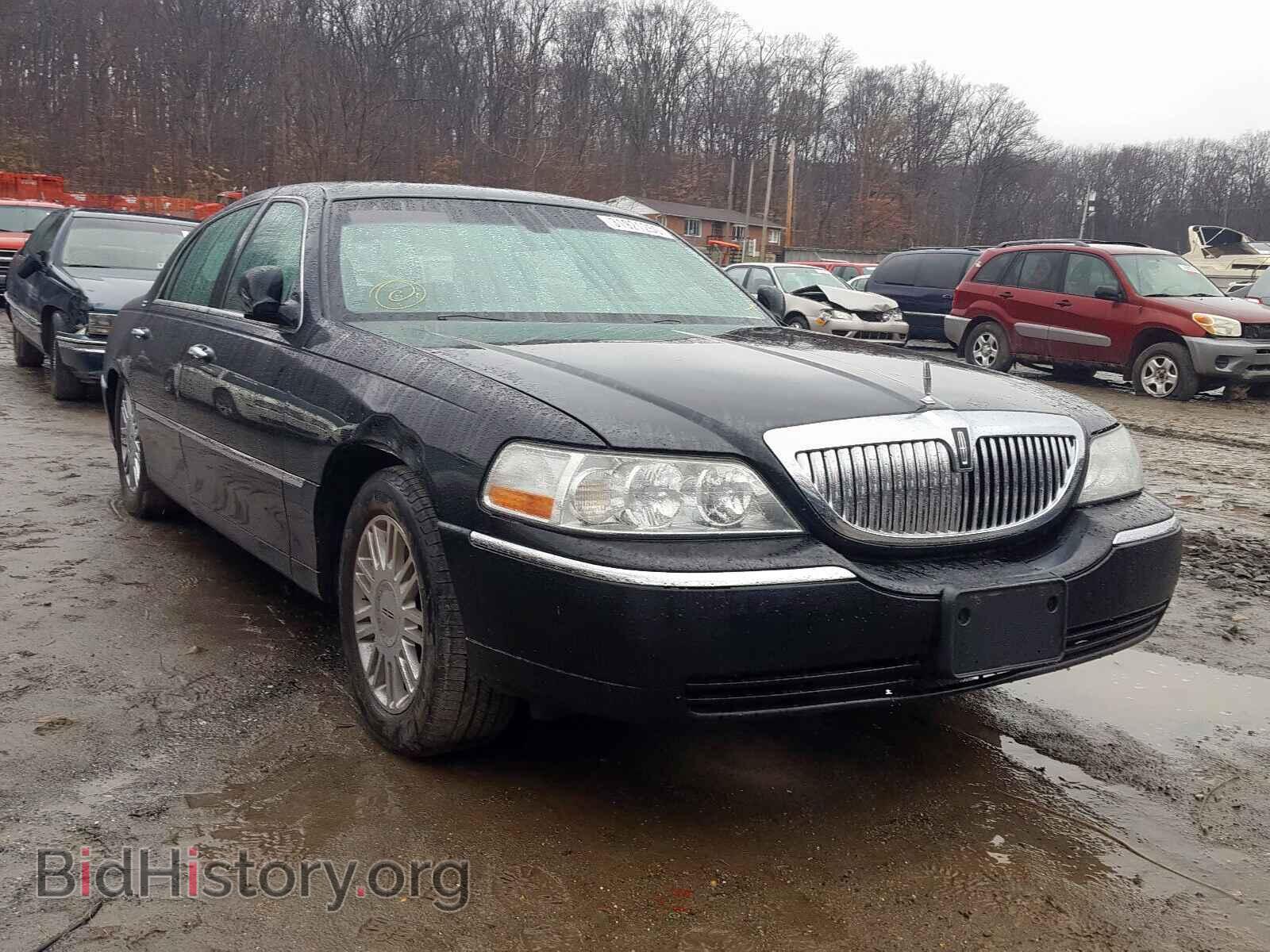 Фотография 1LNHM82V37Y631363 - LINCOLN TOWNCAR 2007