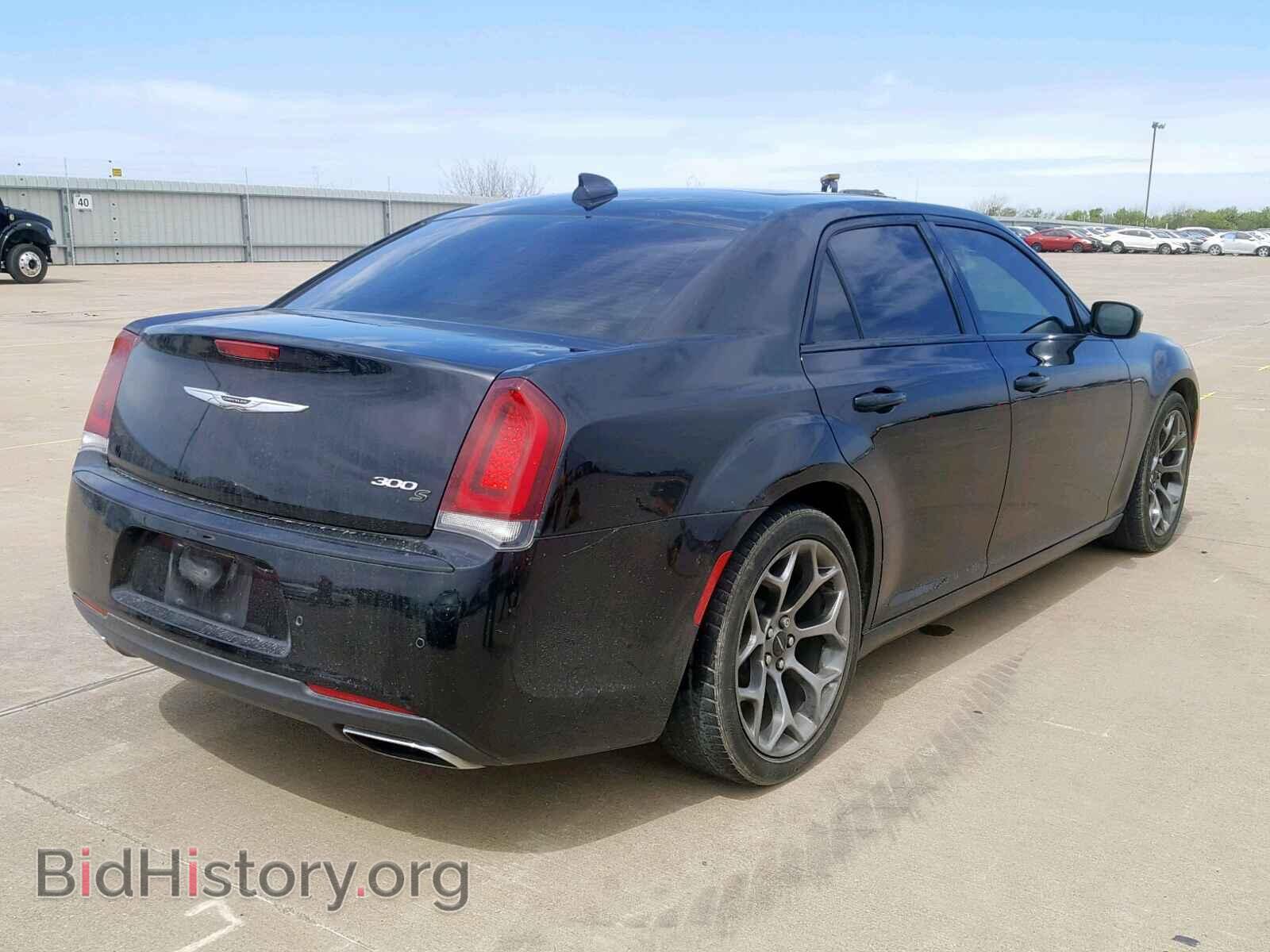 2017 CHRYSLER 300 - VIN: 2C3CCABG8HH577486 - Фото 4