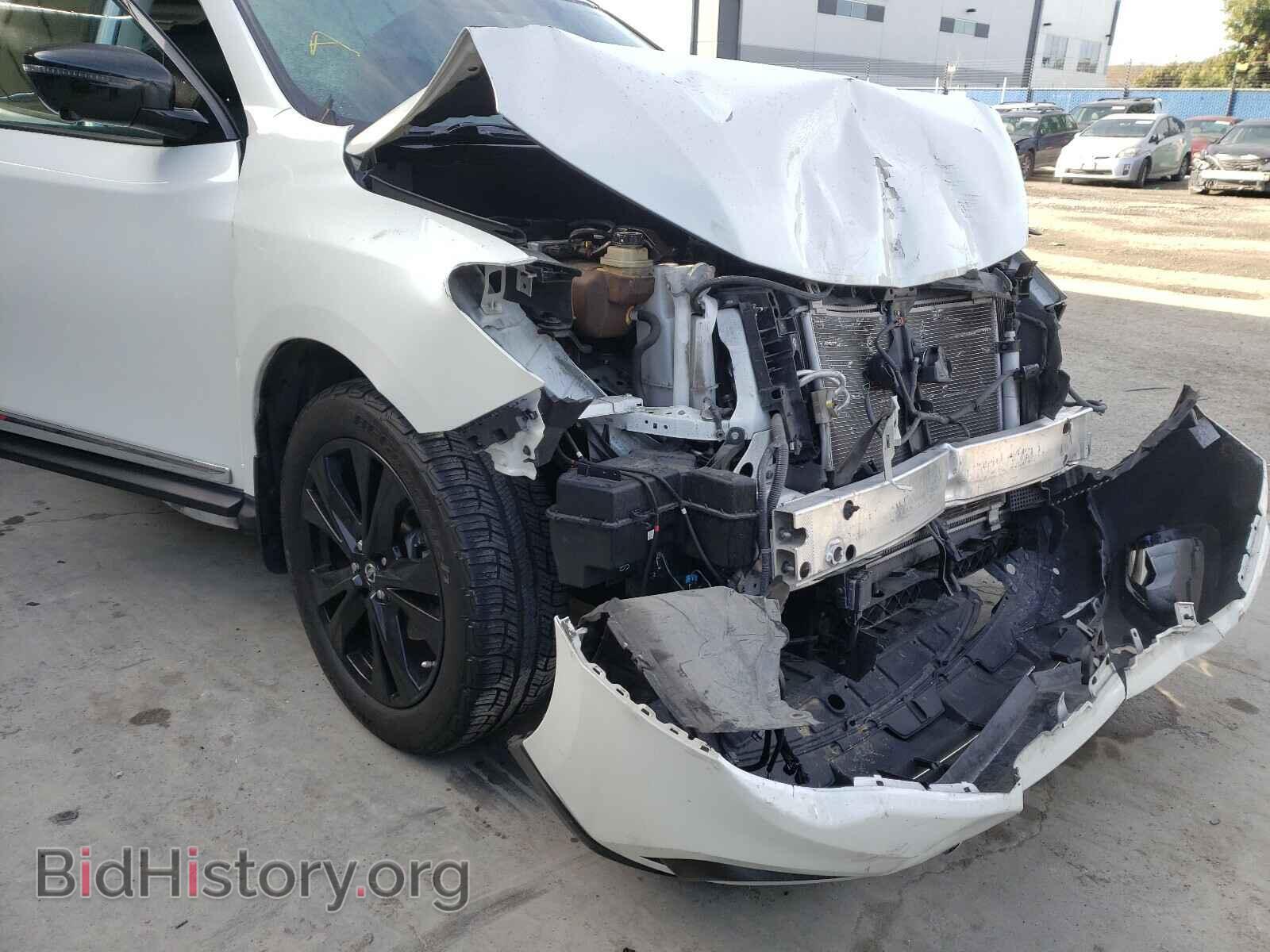 2017 NISSAN PATHFINDER - VIN: 5N1DR2MN4HC658970 - Фото 9