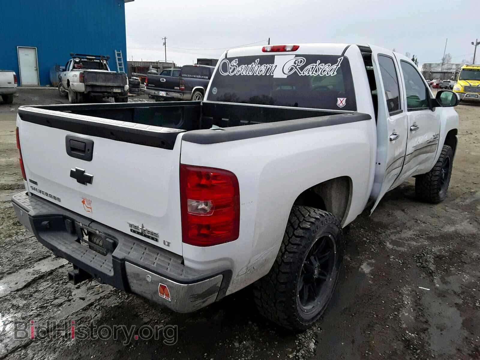 2011 CHEVROLET SILVERADO - VIN: 3GCPCSE09BG264942 - Photo 4