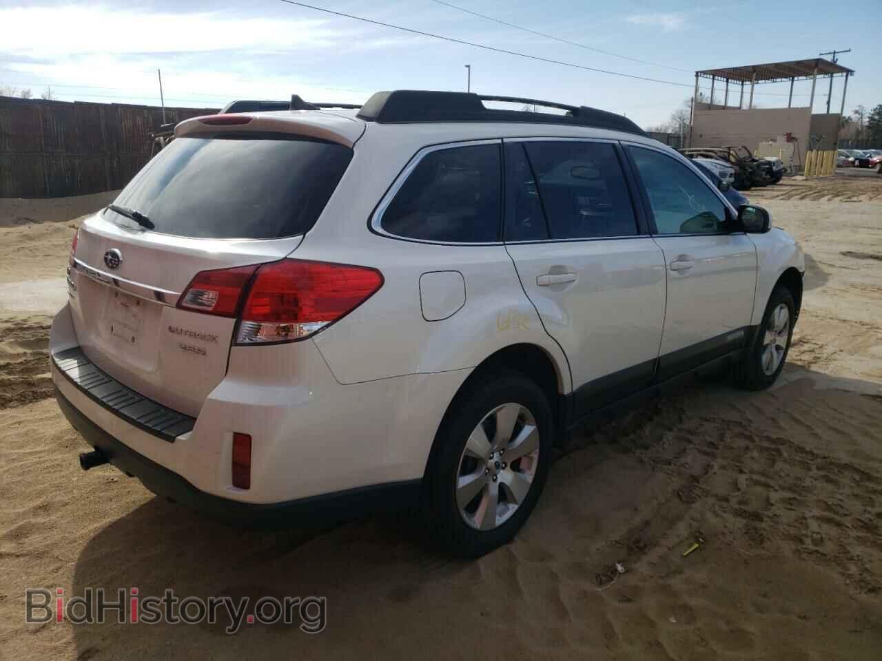 2011 SUBARU OUTBACK - VIN: 4S4BRDLC7B2423978 - Фото 4
