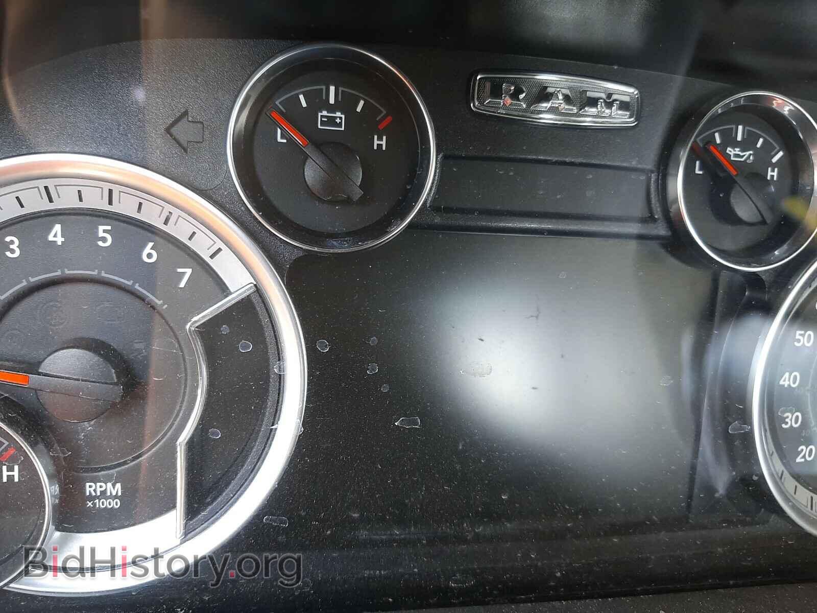 2017 RAM 1500 - VIN: 3C6RR7LT5HG794875 - Фото 8