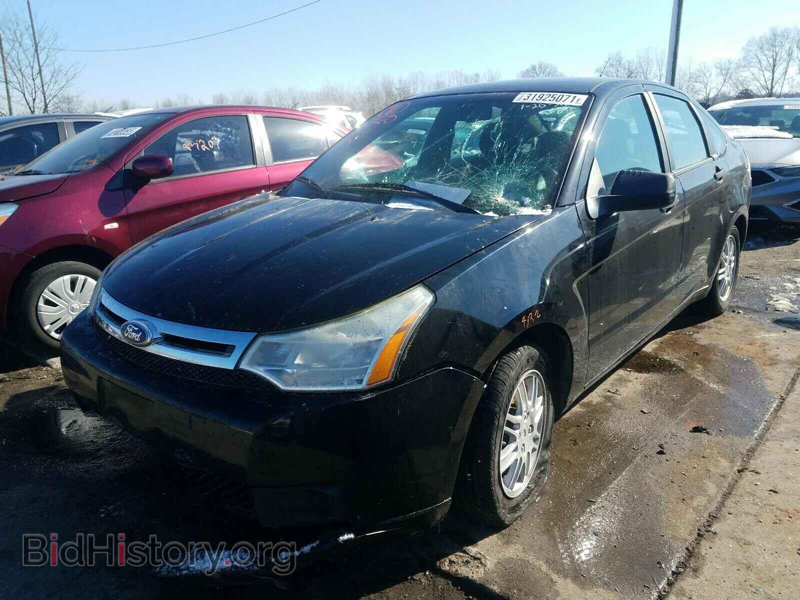 2011 FORD FOCUS - VIN: 1FAHP3FN8BW188419 - Фото 2