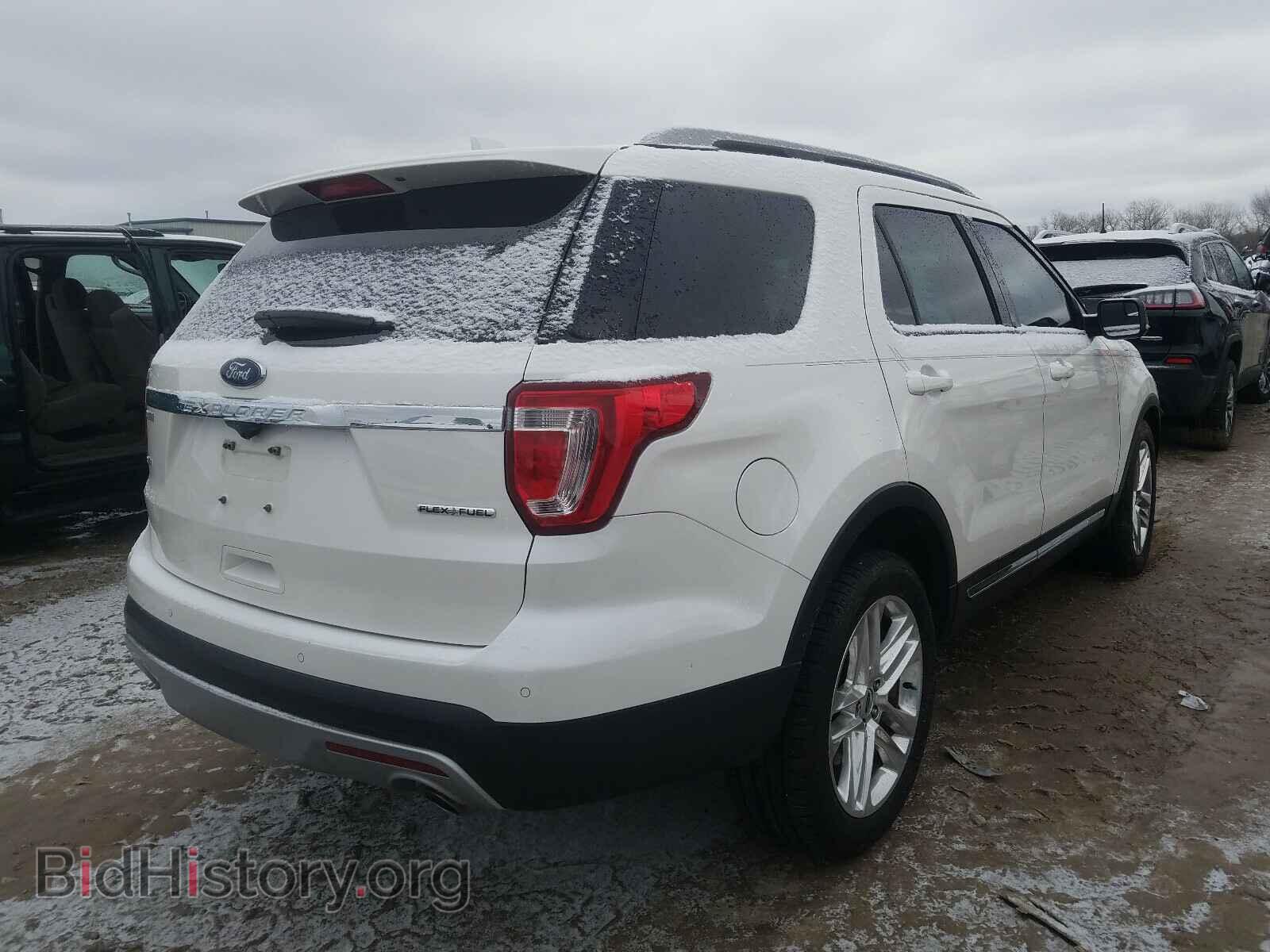 2016 FORD EXPLORER - VIN: 1FM5K7D88GGA62011 - Photo 4