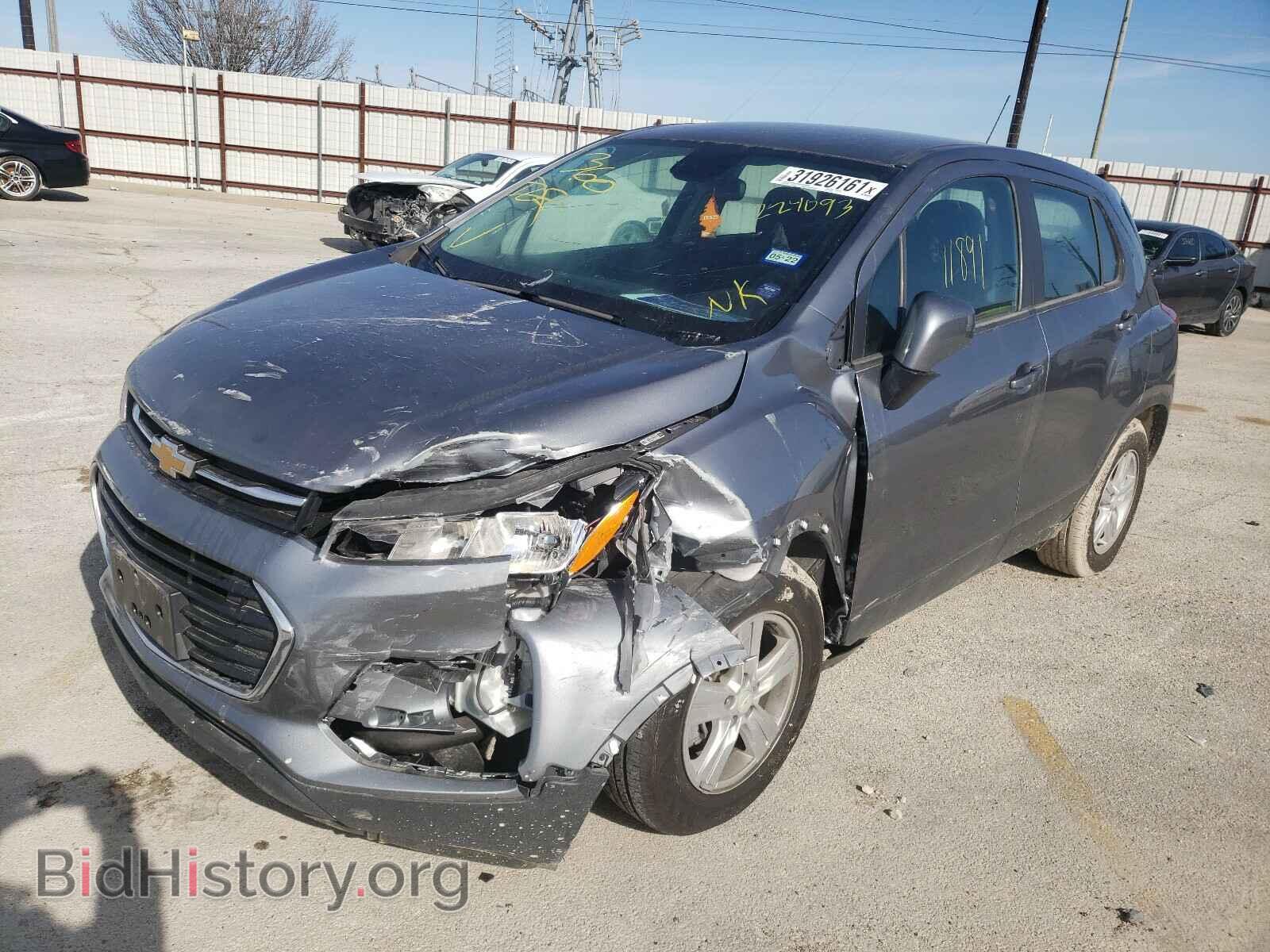 2020 CHEVROLET TRAX - VIN: 3GNCJKSB7LL224093 - Фото 2