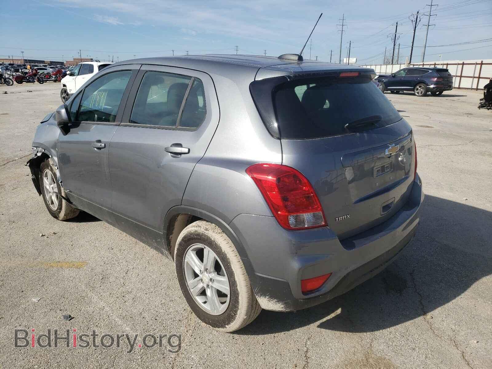 2020 CHEVROLET TRAX - VIN: 3GNCJKSB7LL224093 - Фото 3