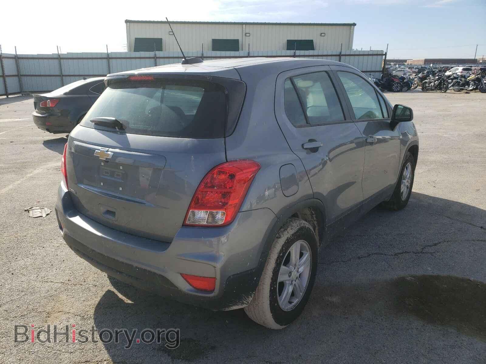 2020 CHEVROLET TRAX - VIN: 3GNCJKSB7LL224093 - Фото 4