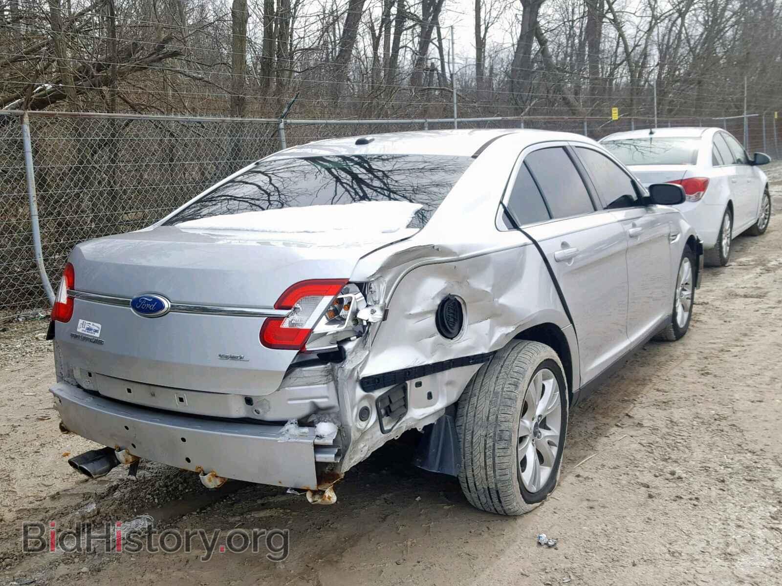 2011 FORD TAURUS - VIN: 1FAHP2EW6BG182035 - Photo 4
