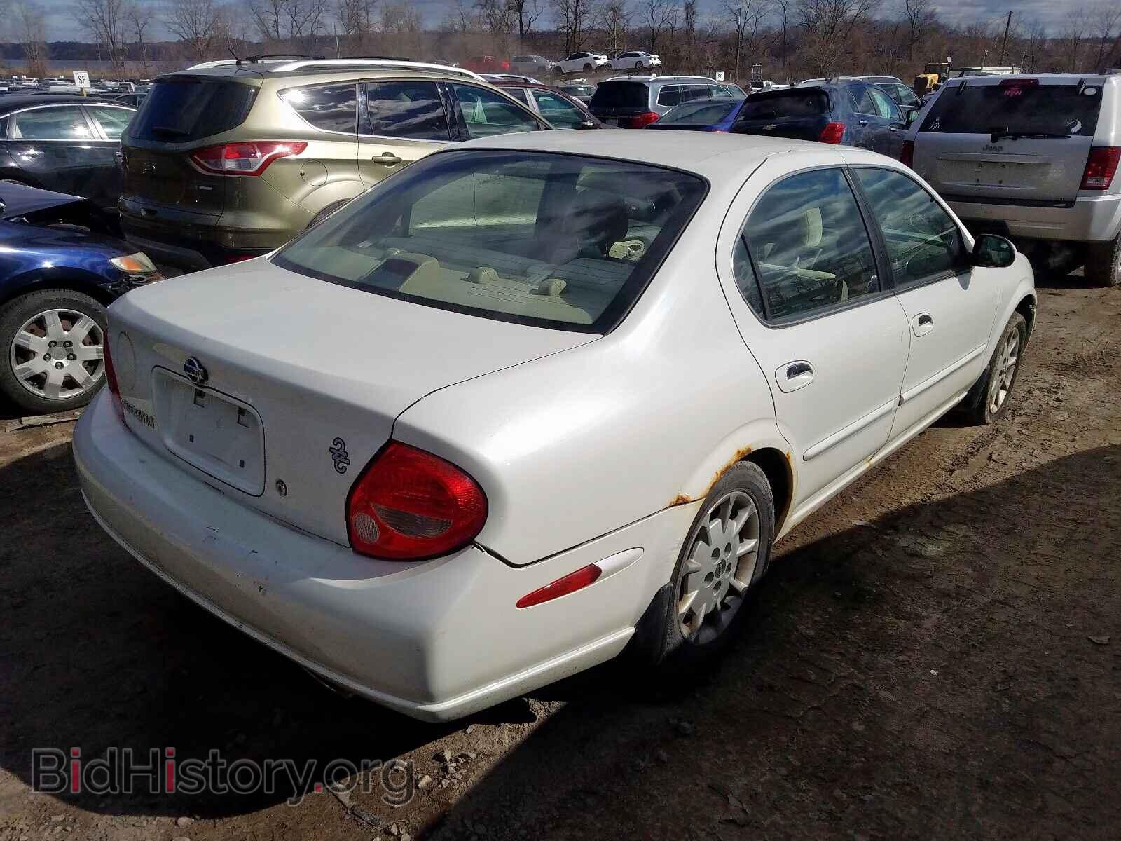 2000 NISSAN MAXIMA - VIN: JN1CA31D5YT728861 - Photo 4
