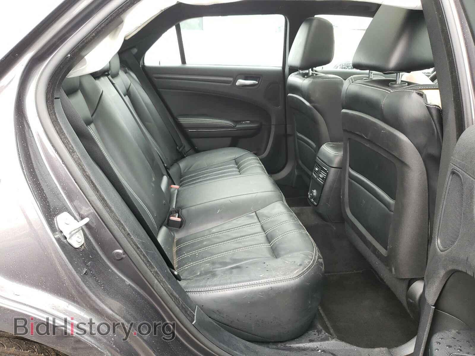 2014 CHRYSLER 300 - VIN: 2C3CCABT0EH380742 - Фото 6