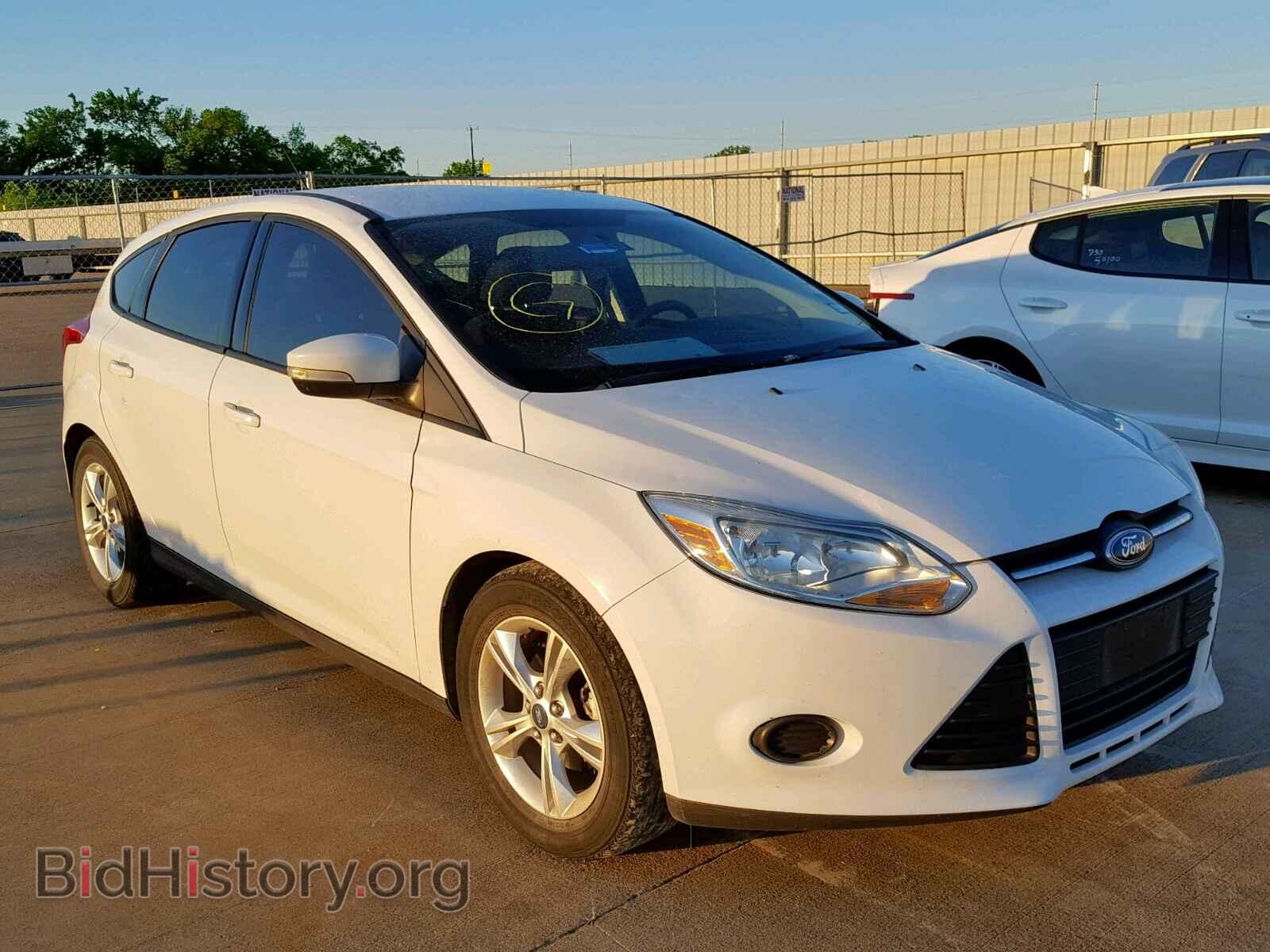Photo 1FADP3K2XEL254002 - FORD FOCUS SE 2014